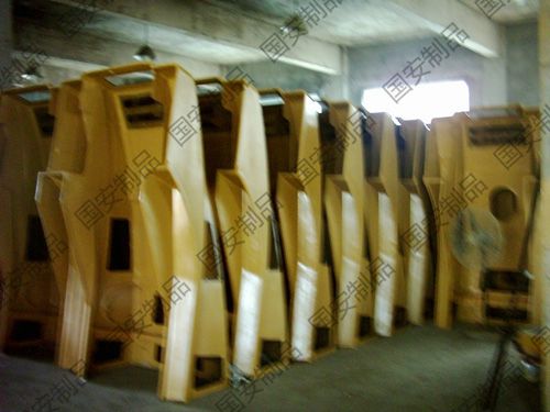 玻璃鋼發(fā)動機(jī)罩1